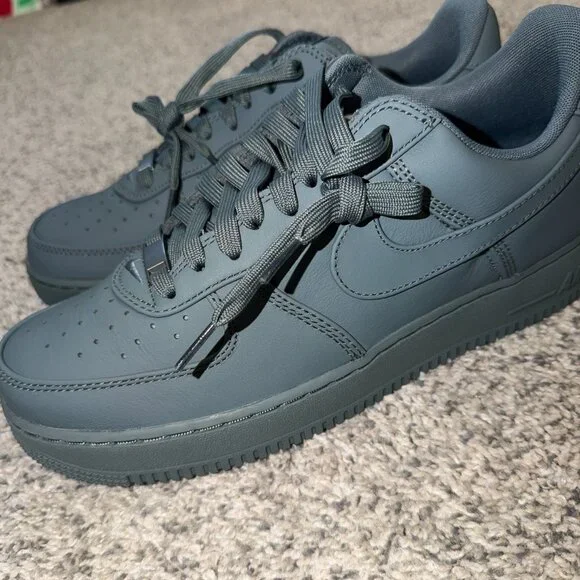 Nike Air Force 1 Low Retro Premium Bomber Grey Size 10.5 - Picture 6 of 9